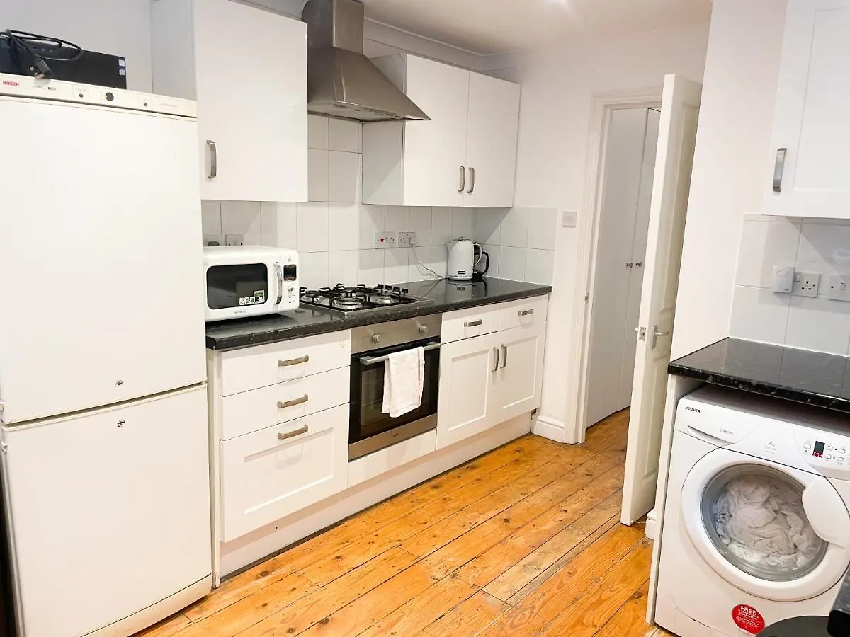 8 Balchier Road Villa London 0*,  United Kingdom